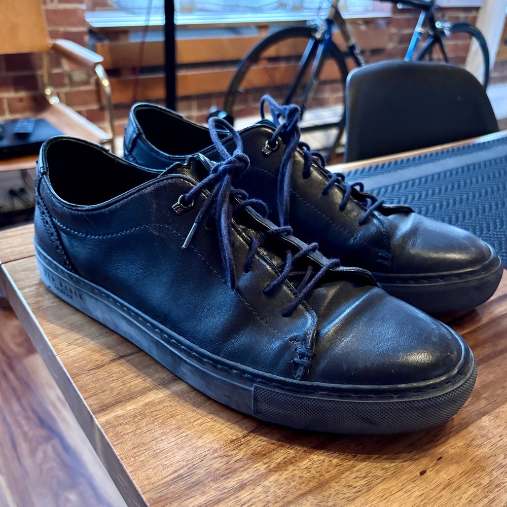 Ted Baker London Navy Blue Leather Sneakers (Size 9 US)